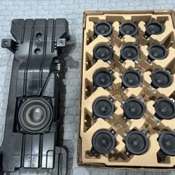 BOSE 6 Inch Subwoofers And Tweazers Speakers Very Loud Brand New 