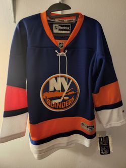 REEBOK NY ISLANDERS jersey. Size YOUTH L/XL. AUTHENTIC REEBOK