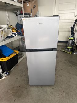 Midea Mini Refrigerator and Freezer