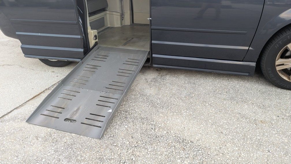 2008 Dodge Caravan/Grand Caravan