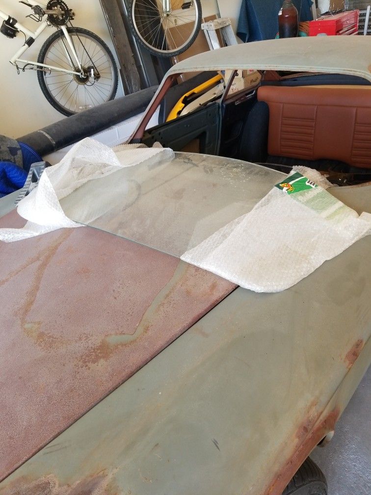 1965 Volvo P1800 Back Glass