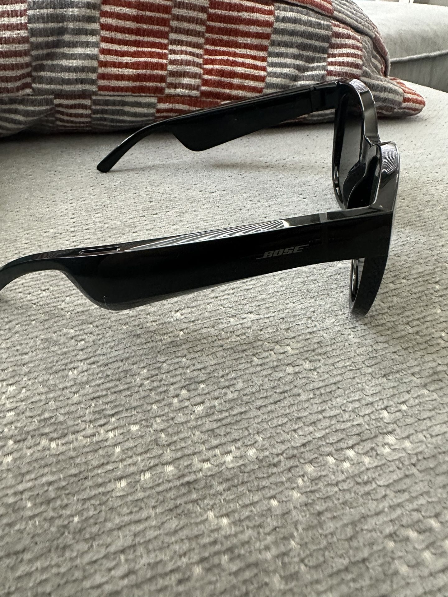 Bose Frames Soprano - Polarized, Bluetooth Sunglasses - Listen to Music or make calls