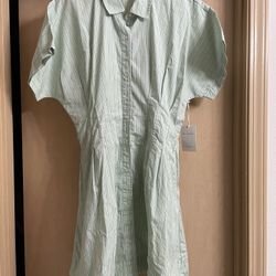 Brand new women’s size small adorable light green striped dress with pockets. 