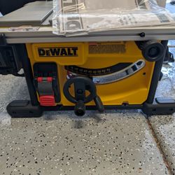 DeWalt Table Saw With Stand