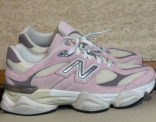 New balance shoes