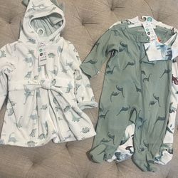 Carter's Baby Hooded Terry Robe 0-9 Mo And  Carter’s Onesies  0-3 Mo