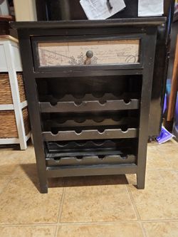 Wine Holder Table