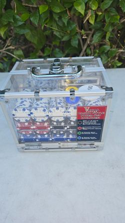 Vegas Casino Style 600-Piece Poker Set