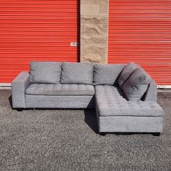 Gray Tufted Sofa Sectional Free Delivery If Local $300