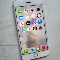 Apple 7 plus 128 GB T-MOBILE BY METRO PC. COLOR SILVER. WORK VERY WELL.PERFECT CONDITION. 