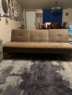 Couch/ bed
