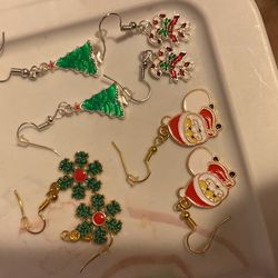 Christmas Earrings 🎄🎅