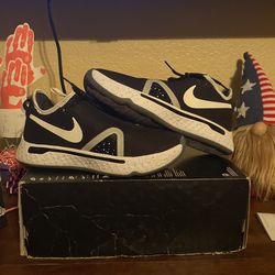 NIKE PG 4 TB size 7.5 