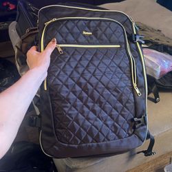 MOMUVO- Large Travel Backpack