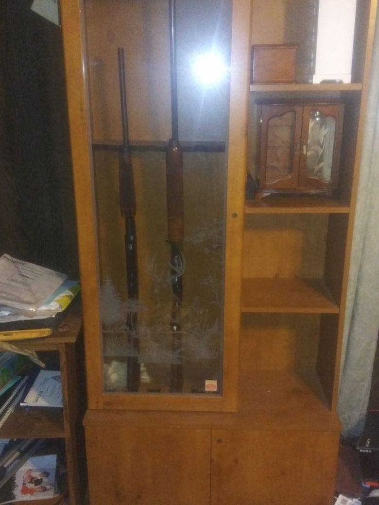 Riffle Cabinet