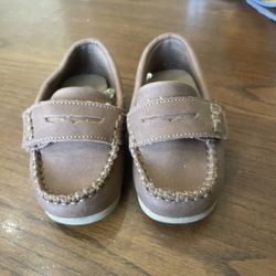 Kid Shoes Size 5 