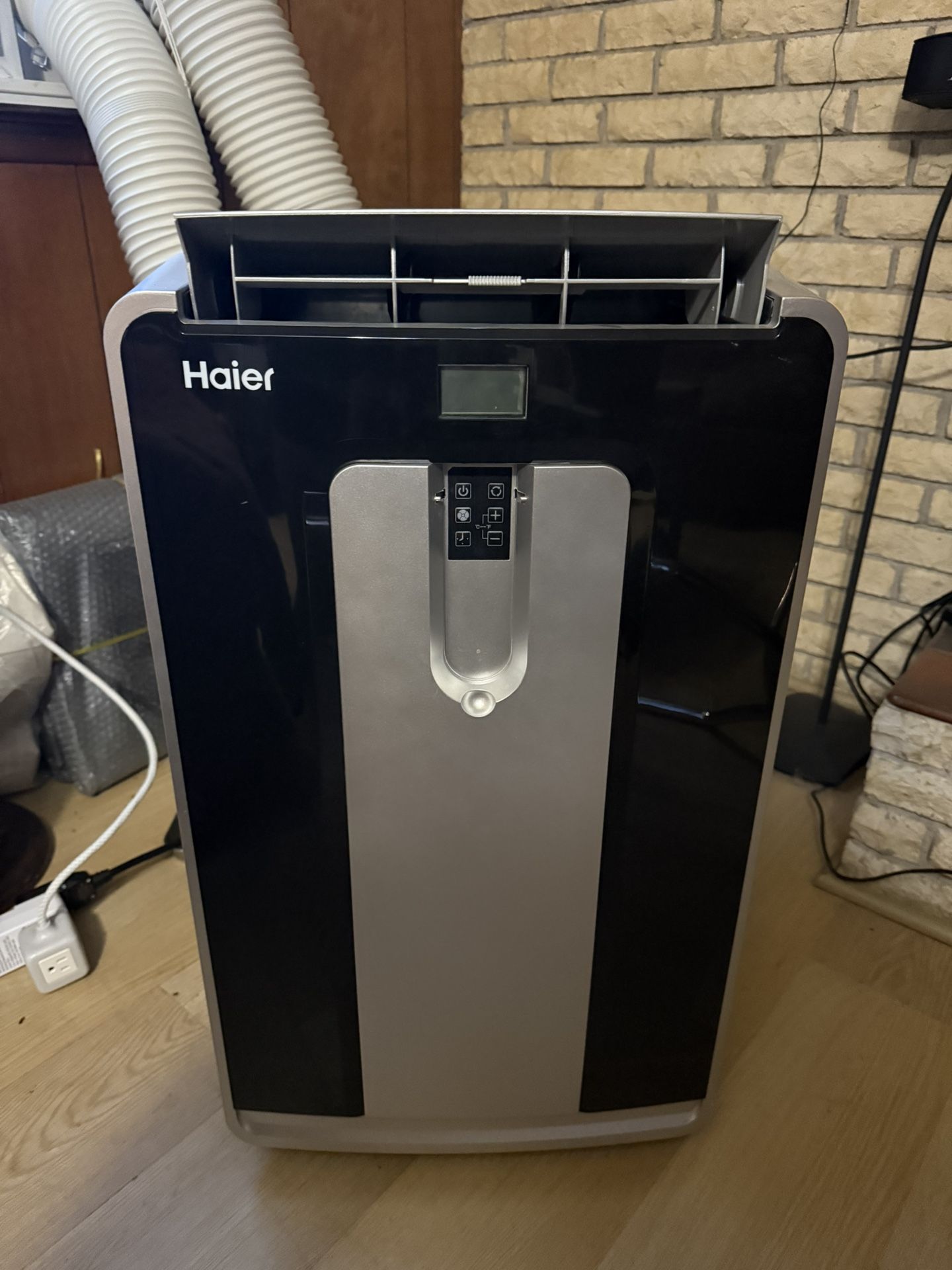 Haier Air Conditioner