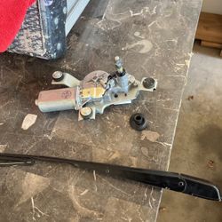 rear windshield wiper 350z