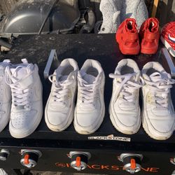 Gently Used Nikes 4.5y