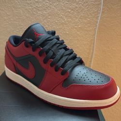 AIR JORDAN 1 LOW