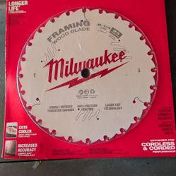 Milwaukee 8 And 1/4 24 Tooth General Purpose Skill Saw Blade