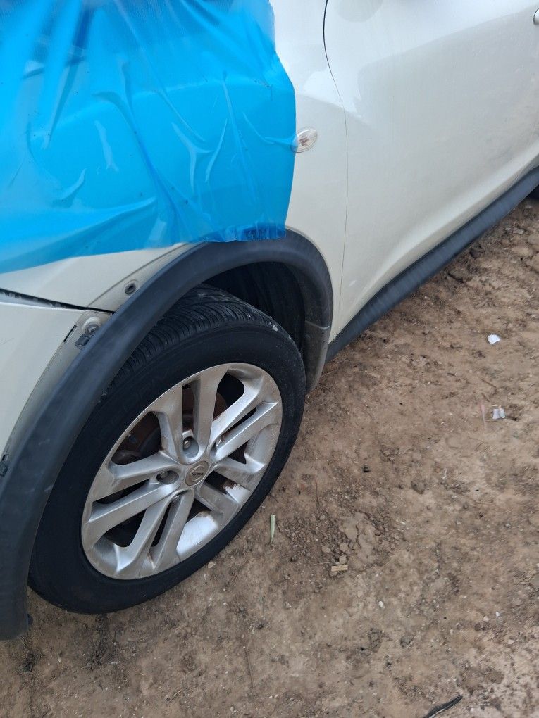 2012 Nissan Juke Sv Parts