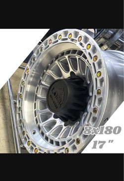 ​NEW 17" LOCK OFF-ROAD WHEELS - 8x180 (CHEVY / GMC 2500/3500) ​Brand new 17-inch Lock Off-Road wheels in stock for heavy-duty trucks. ​Size: 17" ​Lug 