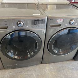 Lg Washer And Dryer Set 