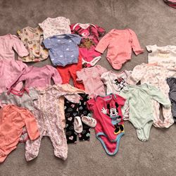 Baby clothes Size 0-12m