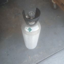 30lb Carbon Dioxide Cylinder Full