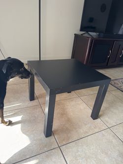 Small Square Coffee / Side Table – 22” x 22”