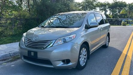 2017 Toyota Sienna