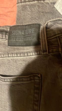 Levi jeans
