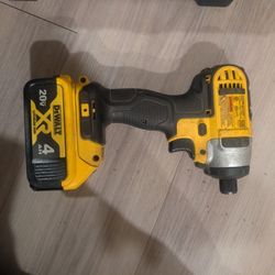  Impact Drill DeWalt 