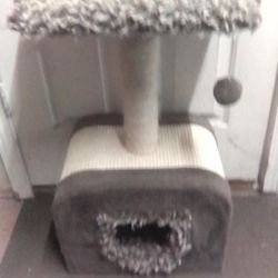 Cat Tree Hideaway 