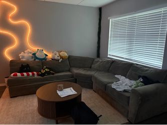 Couch FREE PICK UP TODAY