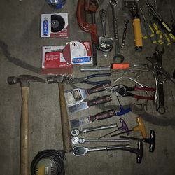 lot of hand tools + box