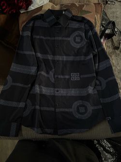 Men’s Pavini shirts