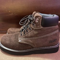 AWP Footwear -- Wedge -- Men Size 9 -- For use on uneven surfaces