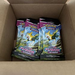 Pokémon TCG: Sword & Shield-Fusion Strike Sleeved Booster Pack LOT OF 6