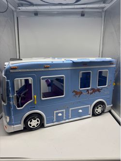 Breyer Traditional Horse Trailer Camper Van RV Motorhome 2008 19” Long