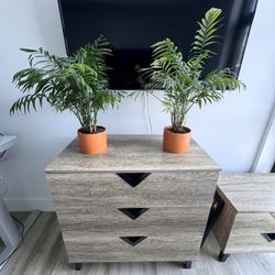 Dresser + 2x Nightstands - Grey Wood - Matching Modern Farm House