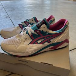 ASICS gel kayano trainer