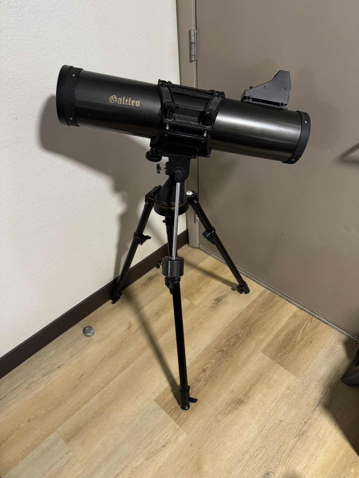 Galileo FS-102 Catadioptric Telescope