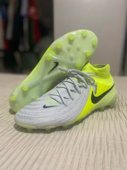 Nike Phantom GX 2 Elite AG Mad Voltage Pack Mens Soccer Cleats Size 9.5 Mens