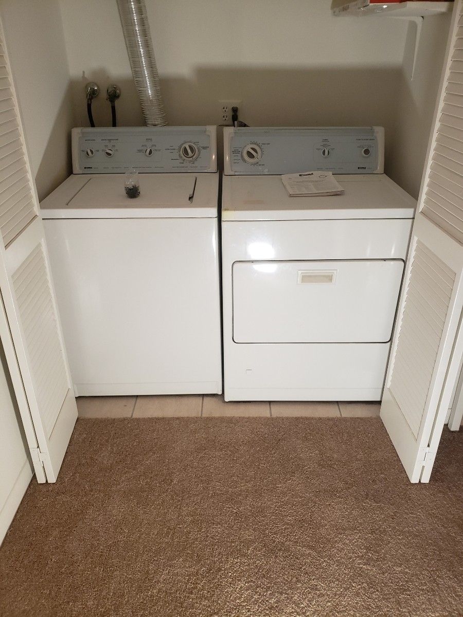 Kenmore Laundry Set