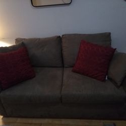 Pull Out Sleeper Sofa