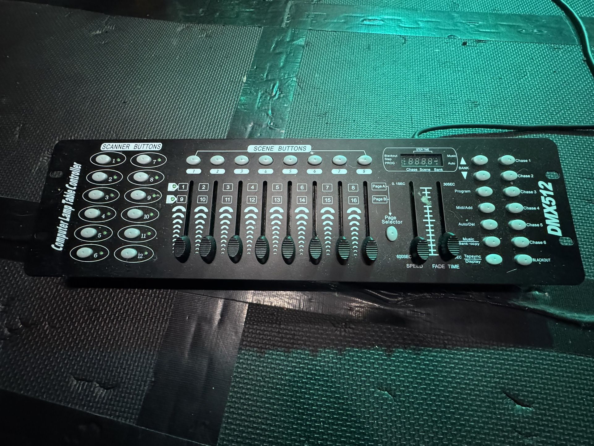 DMX 512/Computer lamp table controller