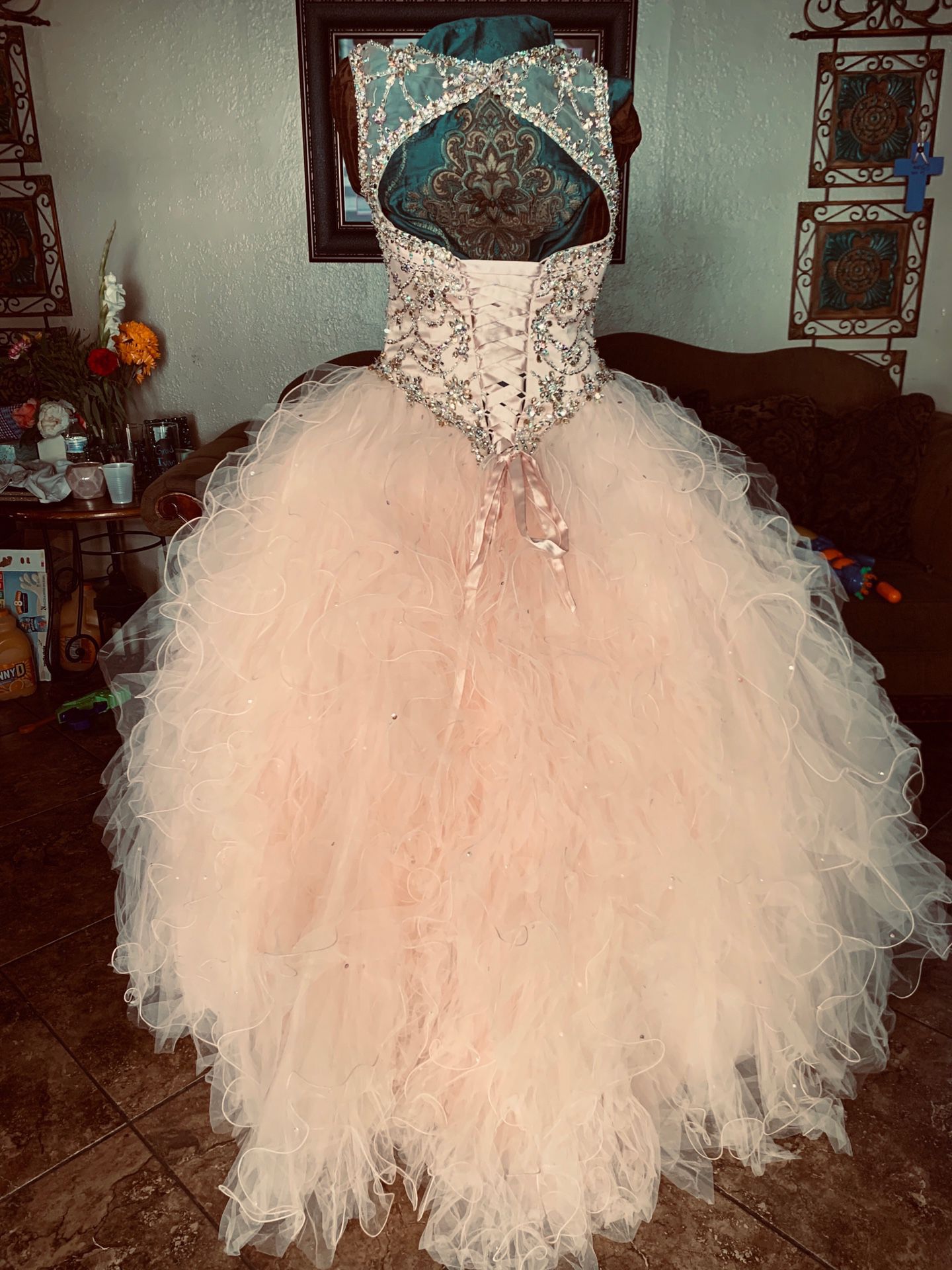 quinceanera dresses & sweet 16 size 8 wore once only comes with doll and pillow as well