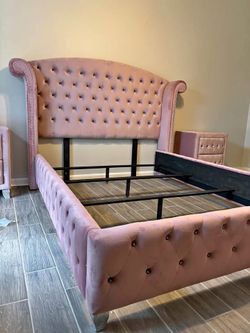 ❄️Brand New Upholstered Pink King And Queen Size Bed Frame - Mattress | Pay After Delivery 🚚 